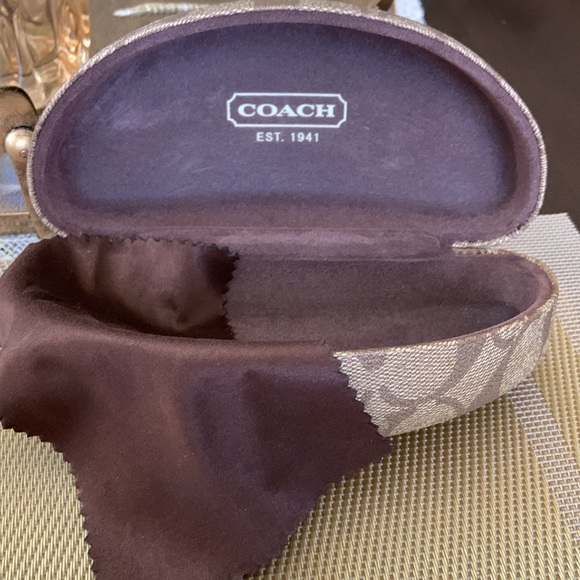 Coach Vail Sunglasses in Tortoise - Picture 8 of 16